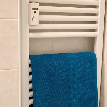 An Artist's Place アパート コモ