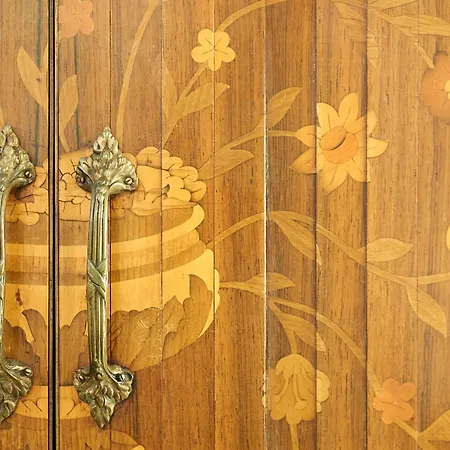 아파트 An Artist's Place